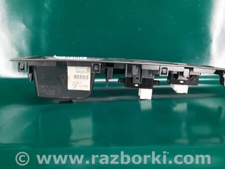 ФОТО Кнопка стеклоподъемника дверная для Subaru Impreza WRX Киев