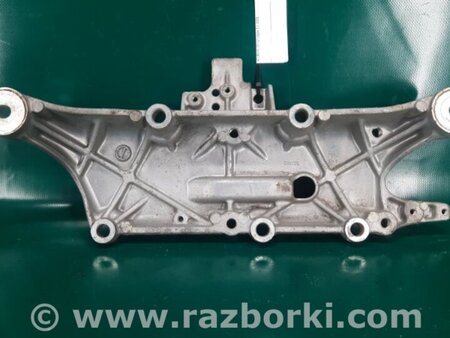 ФОТО Кронштейн передней балки для Acura RL (1995-2012) Киев