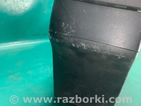ФОТО Підлокітник для Mazda 3 BK (2003-2009) (I) Киев