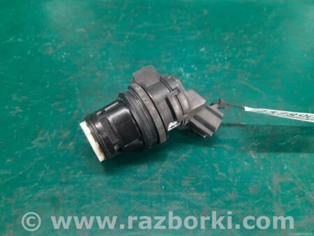 ФОТО Насос омивача скла для Toyota Yaris (05-11) Киев