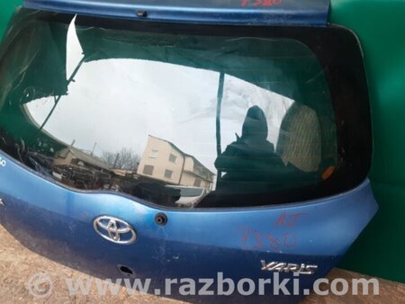 ФОТО Кришка багажника для Toyota Yaris (05-11) Киев