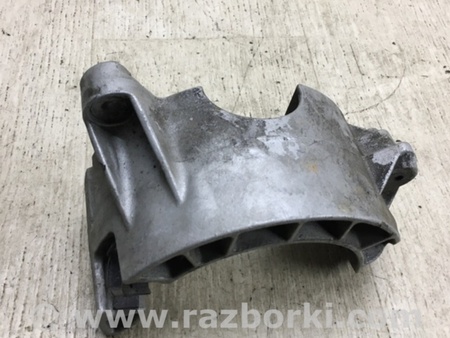 ФОТО Кронштейн крепления генератора для Porsche Cayenne Type 958 (10-18) Киев