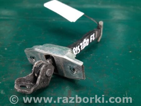 ФОТО Обмежувач дверей для Toyota Yaris (05-11) Киев