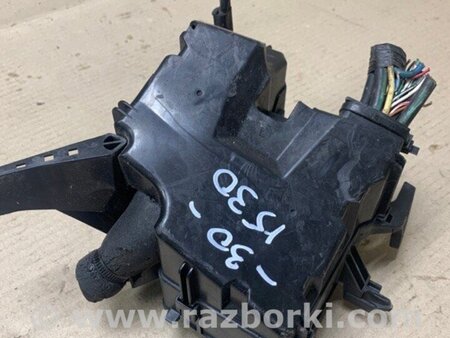 ФОТО Блок запобіжників для Toyota Camry 30 XV30 (09.2001-03.2006) Киев
