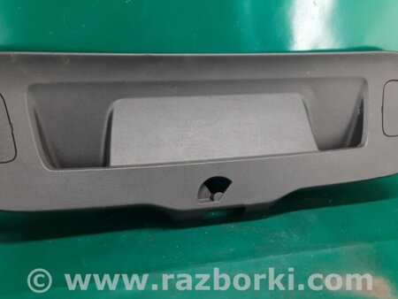 ФОТО Обшивка кришки багажника для Volkswagen Passat B8 (07.2014-...) Киев