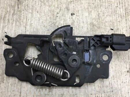 ФОТО Замок капота для Ford Focus 3 (01.2010 - 03.2018) Киев