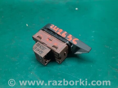 ФОТО Кнопка центрального замка для Audi (Ауди) A3 8V1, 8VA, 8V7, 8VS (03.2012-...) Киев