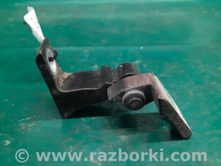 ФОТО Петля двері задньої лівої нижня для Audi (Ауди) A3 8V1, 8VA, 8V7, 8VS (03.2012-...) Киев