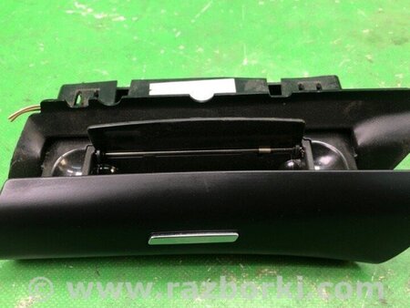 ФОТО Попільничка для Porsche Cayenne Type 958 (10-18) Киев