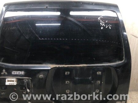 ФОТО Кришка багажника для Mitsubishi Pajero (99-06) Киев