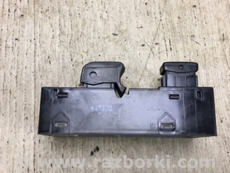 ФОТО Кнопка стеклоподъемника дверная для Nissan NV200 USA (2013-) Киев