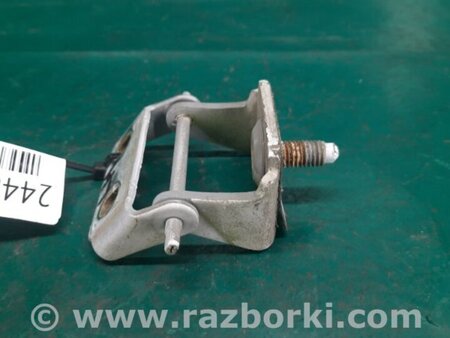 ФОТО Петля кришки багажника для Ford Fiesta Mk6 (2008-2017) Киев