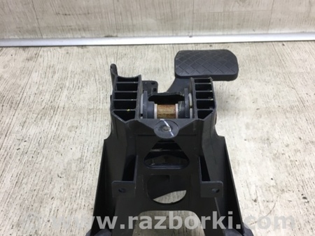 ФОТО Педаль гальма для Nissan NV200 USA (2013-) Киев