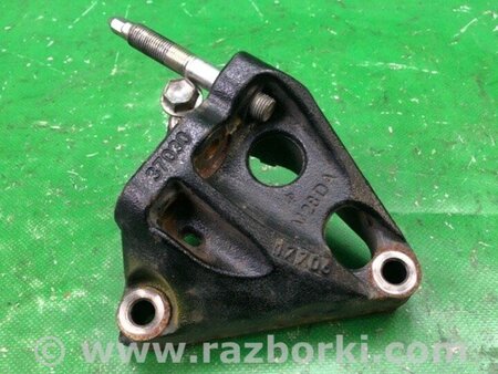 ФОТО Кріплення / кронштейн для Toyota RAV-4 (15-18) Киев