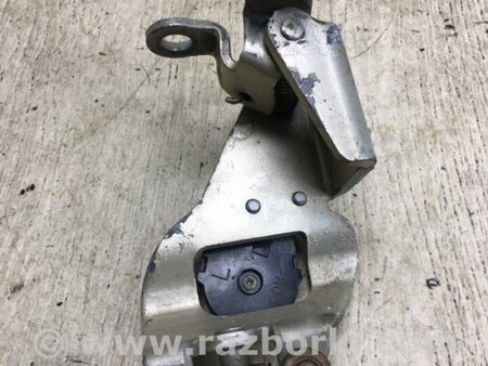 ФОТО Ролики боковой двери для Toyota Sienna (11-16) Киев