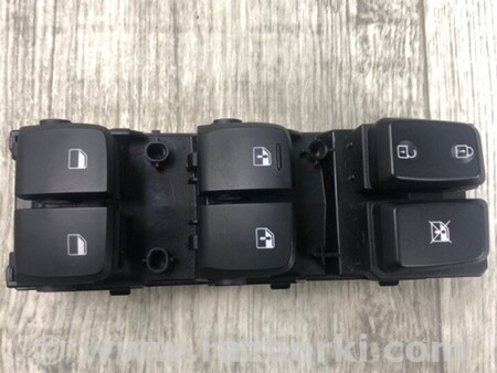 ФОТО Блок кнопок стеклоподъемников для Hyundai Kona OS (17-23) Киев