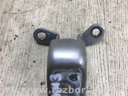 ФОТО Петля двері задньої лівої нижня для Toyota Tacoma 2 (2005-2015) Киев