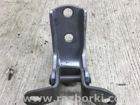 ФОТО Петля двері задньої лівої нижня для Toyota Tacoma 2 (2005-2015) Киев