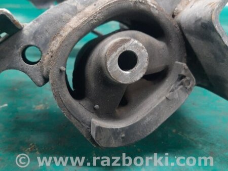 ФОТО Подушка двигуна для Toyota RAV-4 (00-05) Киев