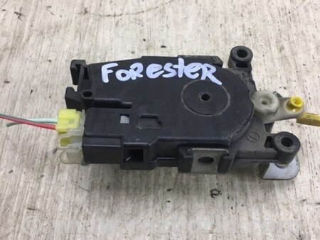 ФОТО Привід відкриття кришки багажника для Subaru Forester SF Киев