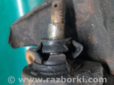 ФОТО поворотний кулак для Honda CR-V (02-06) Киев