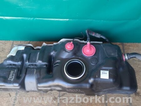 ФОТО Бак паливний металевий для Toyota Land Cruiser Prado 150 Киев