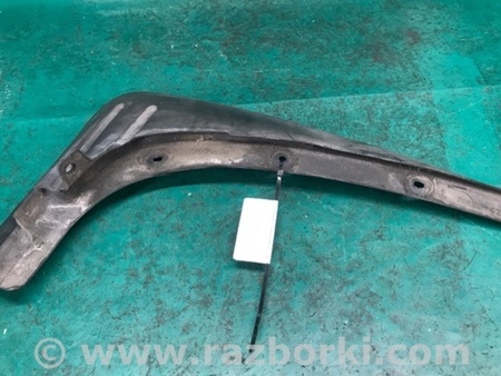 ФОТО Лівий задній бризговик для Toyota RAV-4 (00-05) Киев