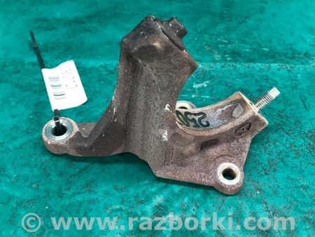 ФОТО Кронштейн пром вала для Ford Fiesta Mk6 (2008-2017) Киев