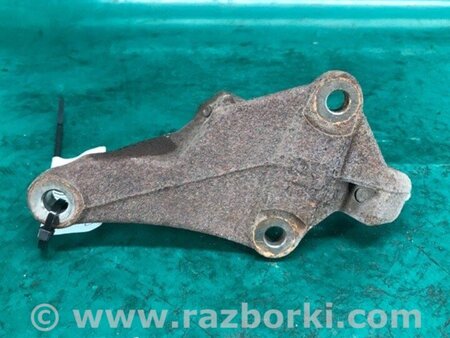 ФОТО Кронштейн пром вала для Ford Fiesta Mk6 (2008-2017) Киев