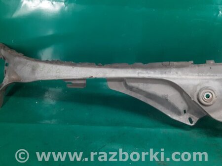 ФОТО Жабо під лобове скло (пластик) для Mercedes-Benz E-CLASS W211 (02-09) Киев