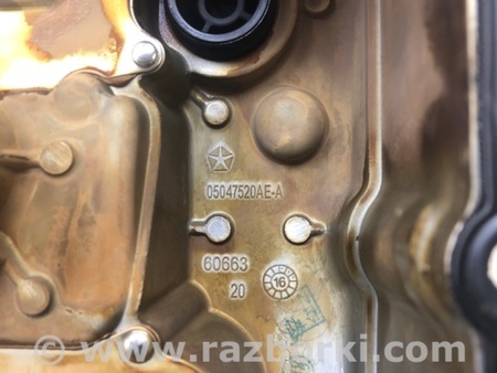 ФОТО Кришка клапанна для Jeep Cherokee (2014-) Киев