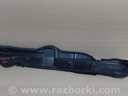 ФОТО Пильовик крила для Toyota Prius 30 (09-17) Киев