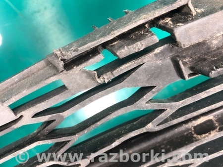 ФОТО Решітка переднього бампера для Infiniti M25/M37/M56/Q70/M35H Киев