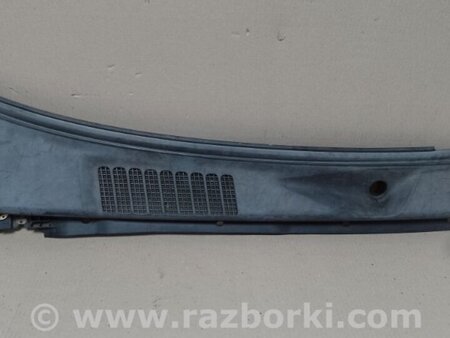 ФОТО Жабо під лобове скло (пластик) для Nissan Xterra (99-04) Киев