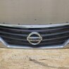 Решітка радіатора Nissan Versa B17