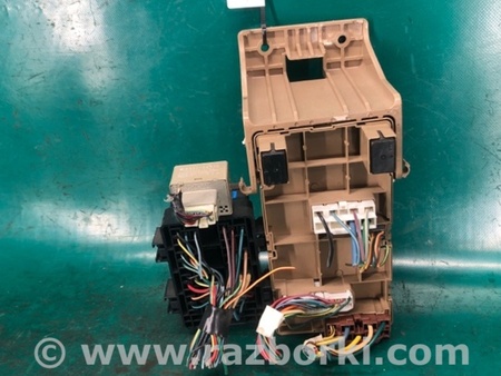 ФОТО Блок запобіжників салону для Subaru Outback BP Киев