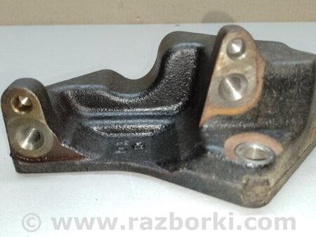 ФОТО Кронштейн пром вала для Mazda 3 BL (2009-2013) (II) Киев