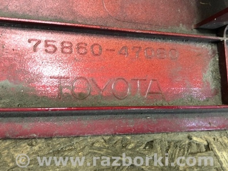 ФОТО Накладка порогу зовнішня для Toyota Prius (2016-) Киев