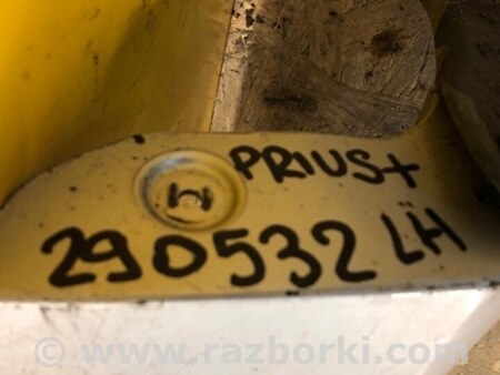 ФОТО Накладка порогу зовнішня для Toyota Prius Plus (11-14) Киев