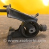 ФОТО Подушка двигуна для Toyota Avensis T270 (10.2008-12.2012) Киев