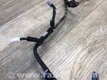 ФОТО Провод дверей багажника для Toyota Prius 30 (09-17) Киев