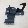 Петля замка капота Volkswagen Touareg (02-07)