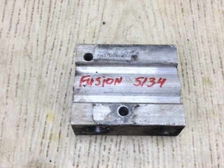 ФОТО Клапан системи охолодження для Ford Fusion USA 2 поколение (12-15) Киев