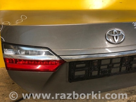 ФОТО Кришка багажника для Toyota Corolla E170 Киев