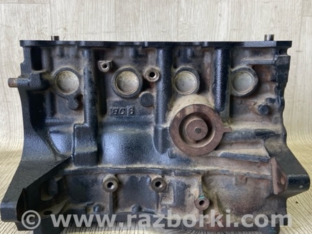 ФОТО Блок двигуна для Mitsubishi Carisma Киев