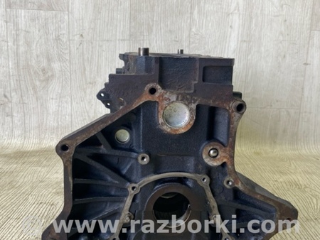 ФОТО Блок двигуна для Mitsubishi Carisma Киев