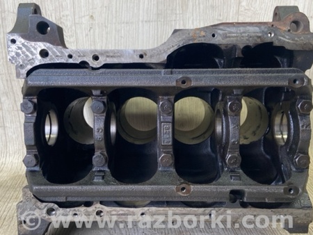 ФОТО Блок двигуна для Mitsubishi Carisma Киев