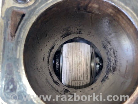 ФОТО Блок двигуна для Mitsubishi Carisma Киев
