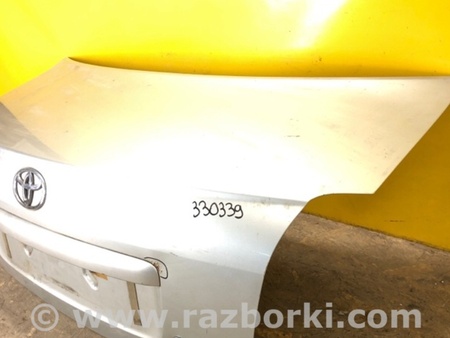 ФОТО Кришка багажника для Toyota Avensis T250 (02.2003-10.2009) Киев