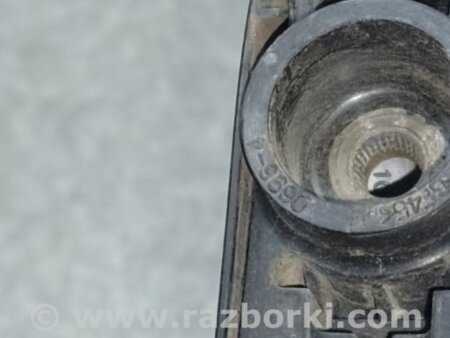ФОТО Повідець склоочисника задній для Toyota RAV-4 (00-05) Киев